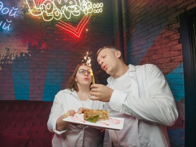 Где в Митино отметить день рождения в стиле 90-х